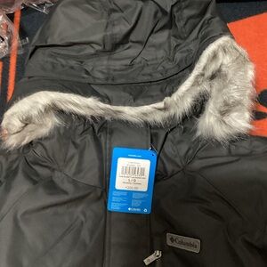 Columbia  Women’s Suttle Mountain Long Insulated Jacket